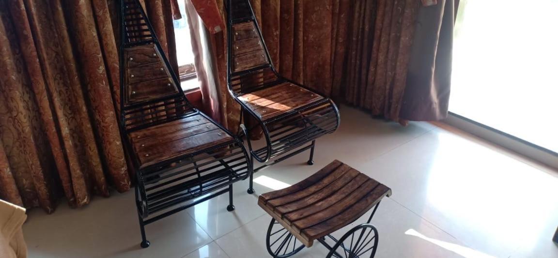 On Point Plaza Bed & Breakfast Murud  Ngoại thất bức ảnh