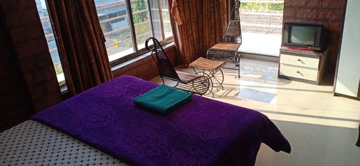 On Point Plaza Bed & Breakfast Murud  Ngoại thất bức ảnh